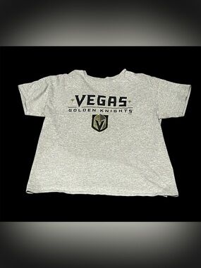 Las Vegas‎ Golden Knights XL Light Grey T Shirt.